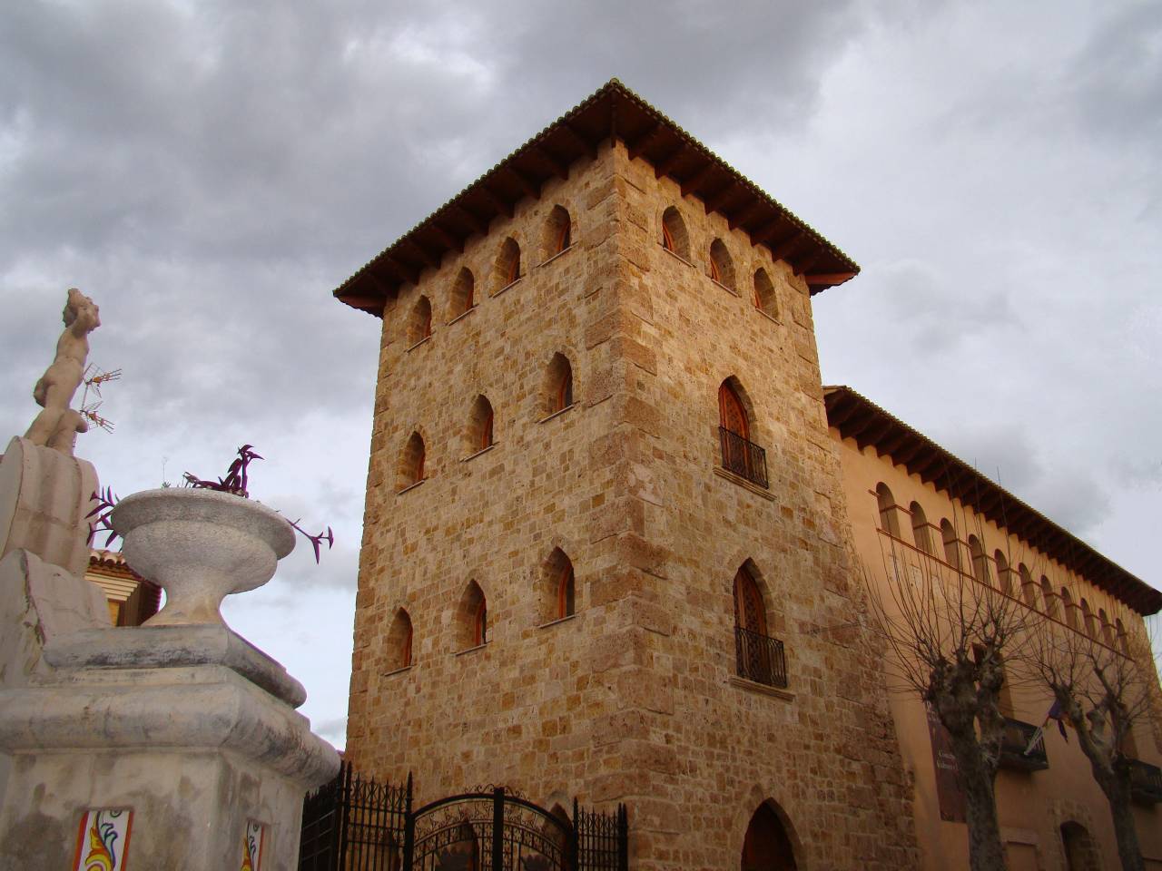 Palacio Condes de Cervellón (Anna)